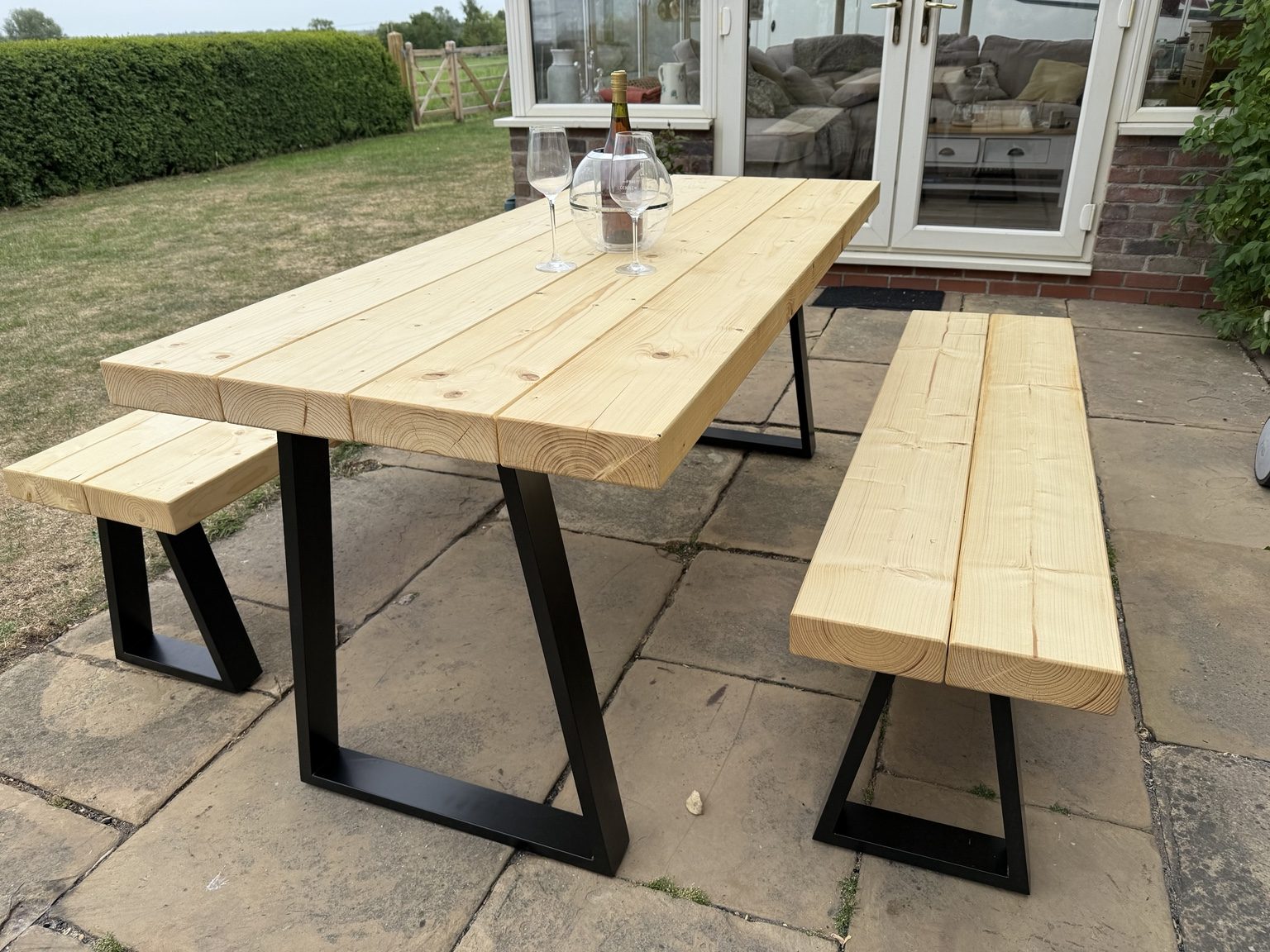 Outdoor dining set